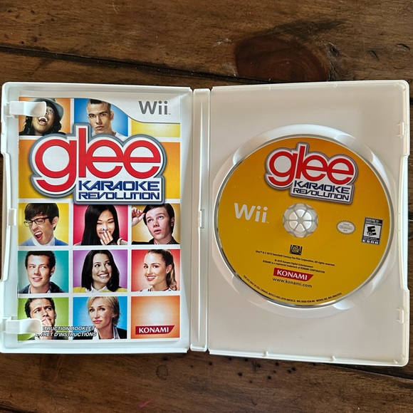 3 Nintendo Wii Games - Karaoke, Rock and Dance - Picture 10 of 14